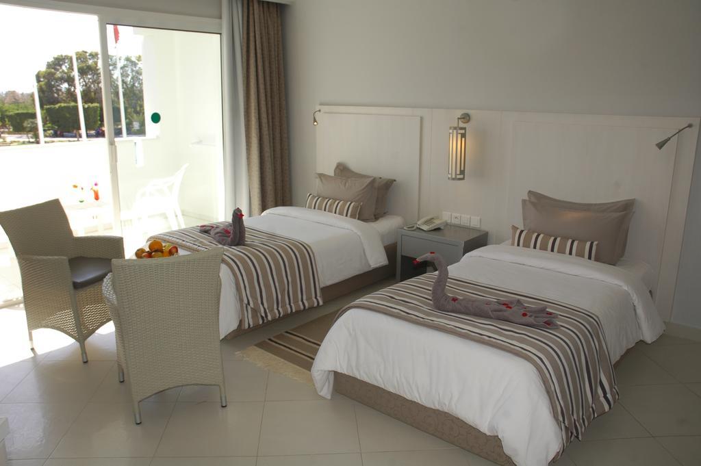 Djerba Plaza Thalasso & Spa Triffa Exterior foto